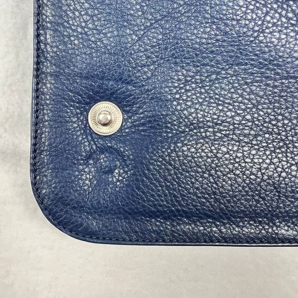 Levenger blue leather multi compartment wallet - Picture 7 of 12